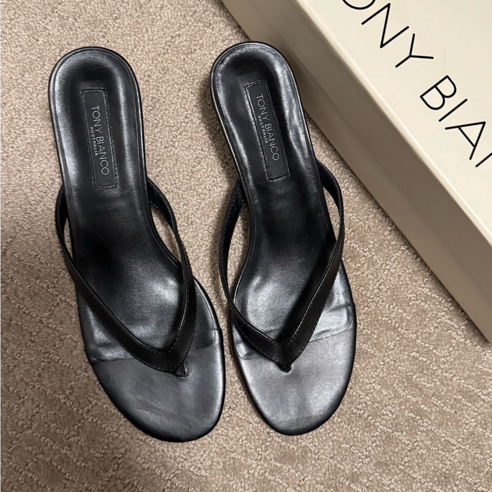 Tony Bianco FLIPFLOP